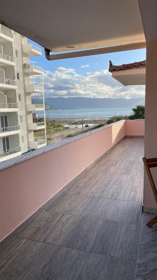 Vila Osmenaj Rent Room Or Apartment Vlorë Екстериор снимка
